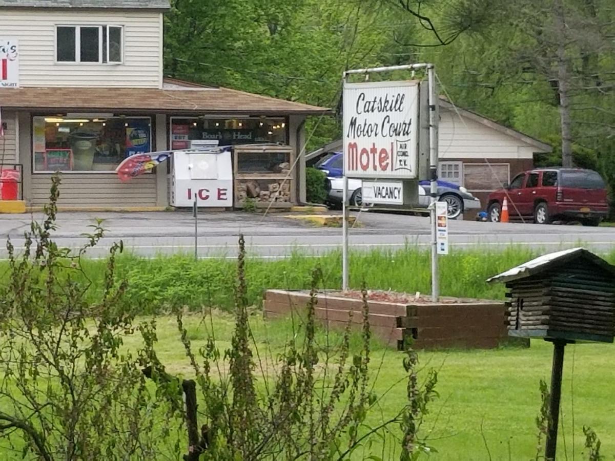 Catskill Motor Court Motel Exterior photo