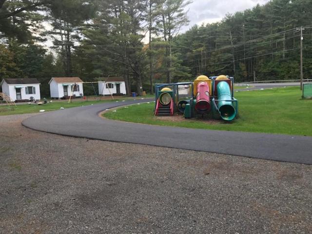 Catskill Motor Court Motel Exterior photo