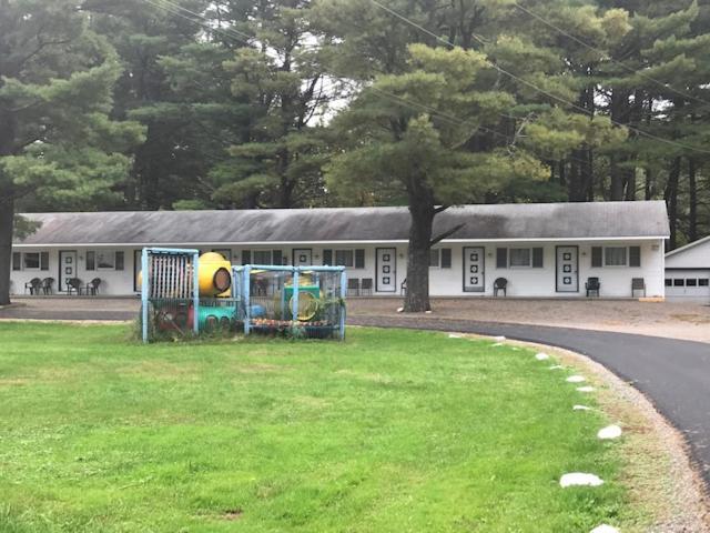 Catskill Motor Court Motel Exterior photo