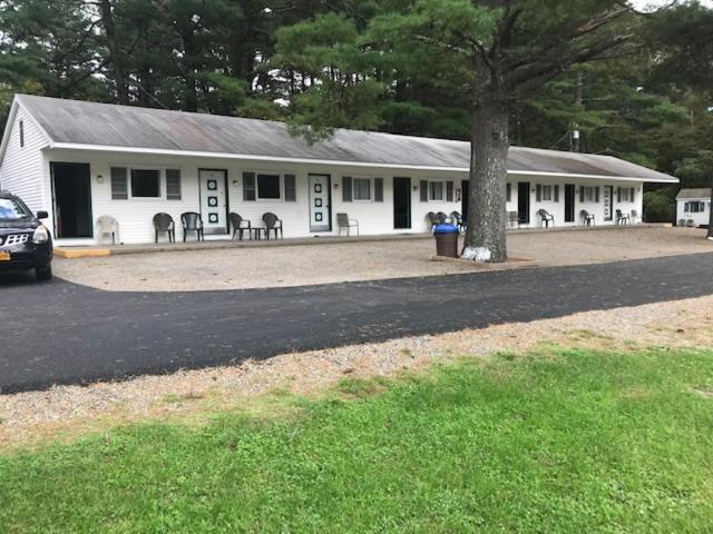 Catskill Motor Court Motel Exterior photo