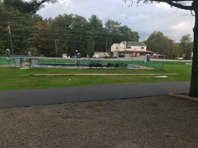 Catskill Motor Court Motel Exterior photo