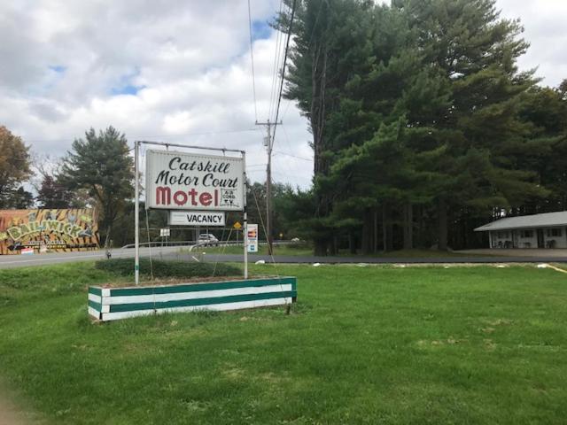 Catskill Motor Court Motel Exterior photo